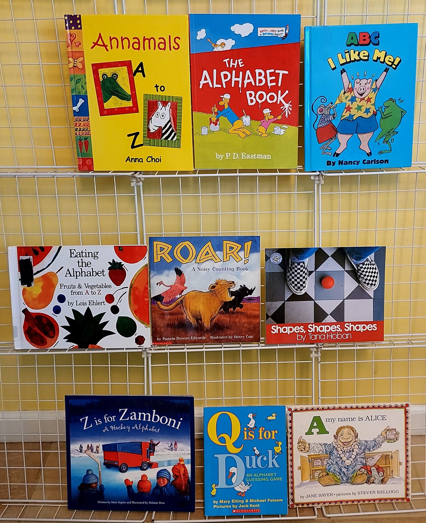 9 picture books for Kindergarten-1st grade (used, set #p12)